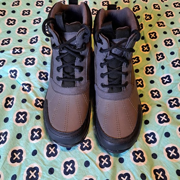 UGG Emmett Duck Boots - Picture 2 of 3